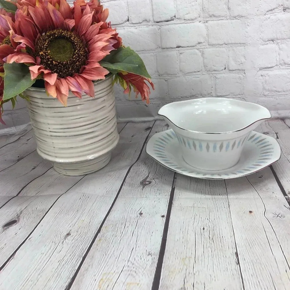 Vintage sone futura gravy boat and saucer